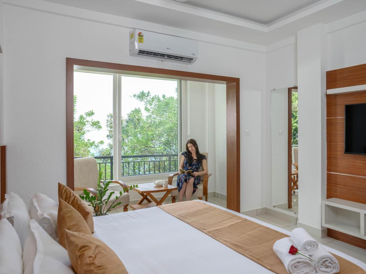 Sprise Munnar Resort And Spa Exterior photo