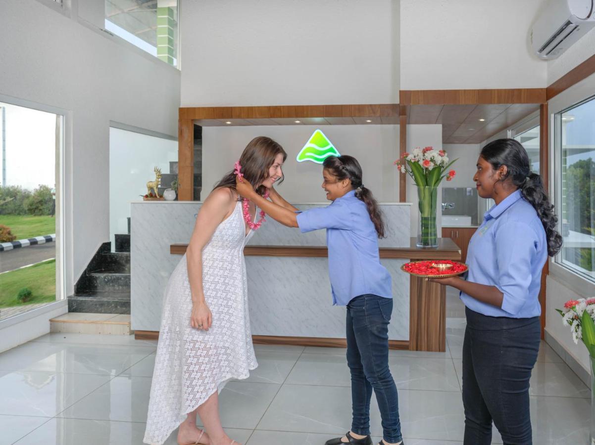 Sprise Munnar Resort And Spa Exterior photo